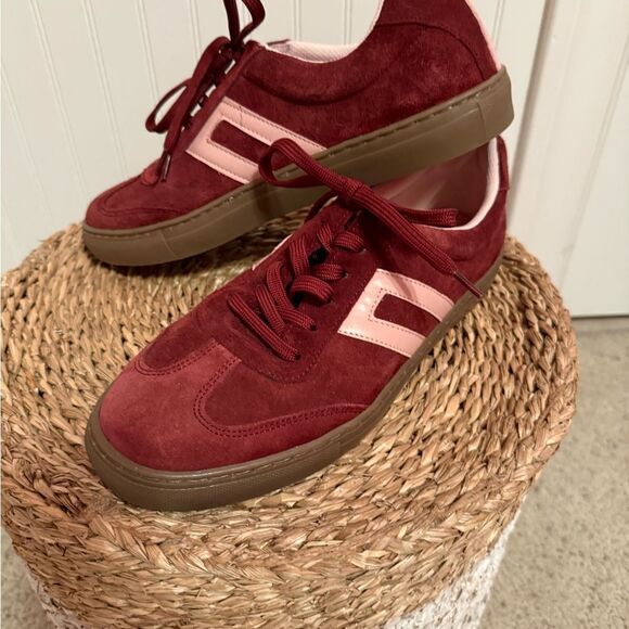 Cruza Burgundy Lace-Up Suede Sneaker/Made in Portugal - Size 40 - NWOB - Picture 2 of 8